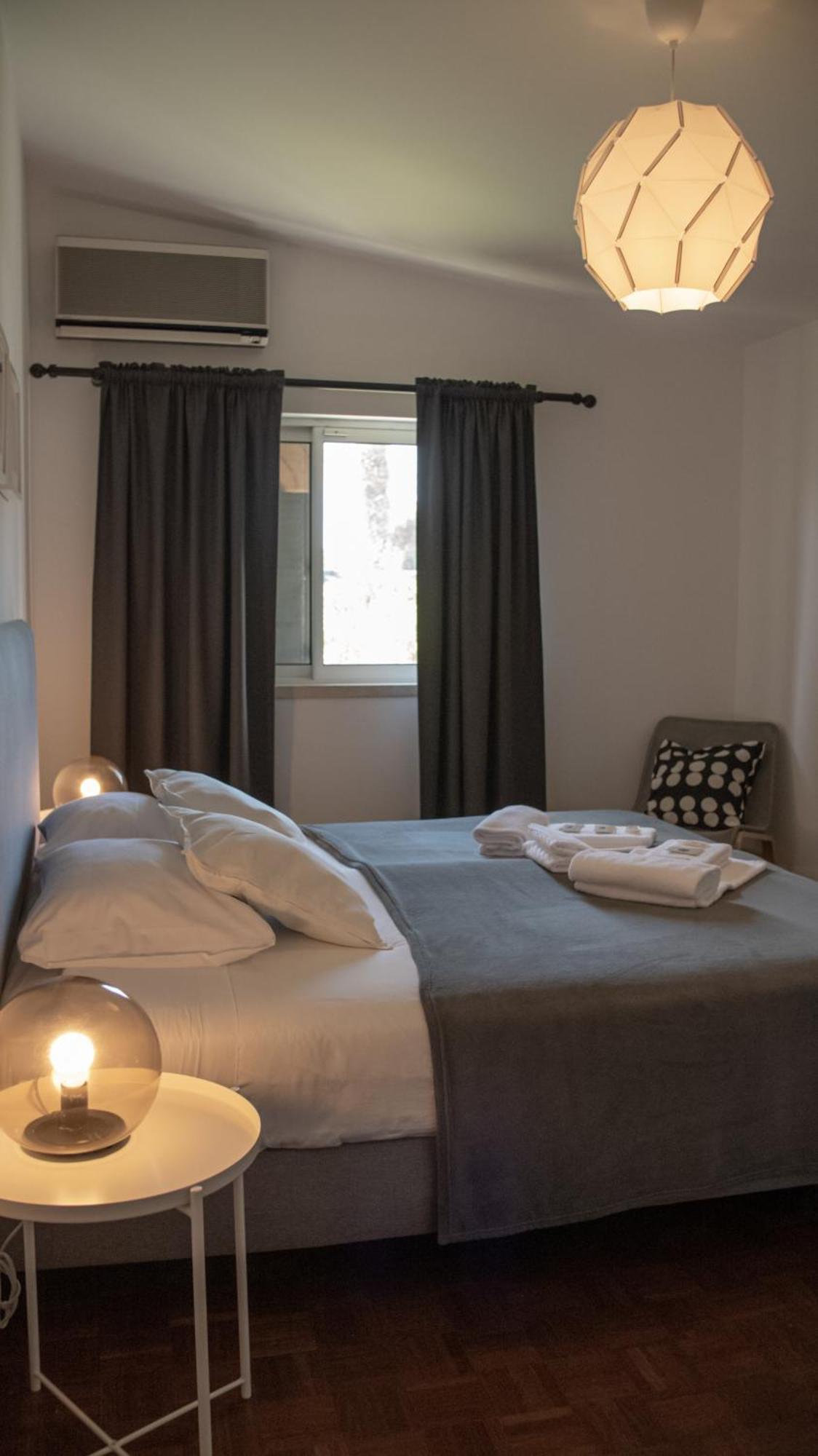 Pine House - Faro Airport, Beach And City Center Екстериор снимка