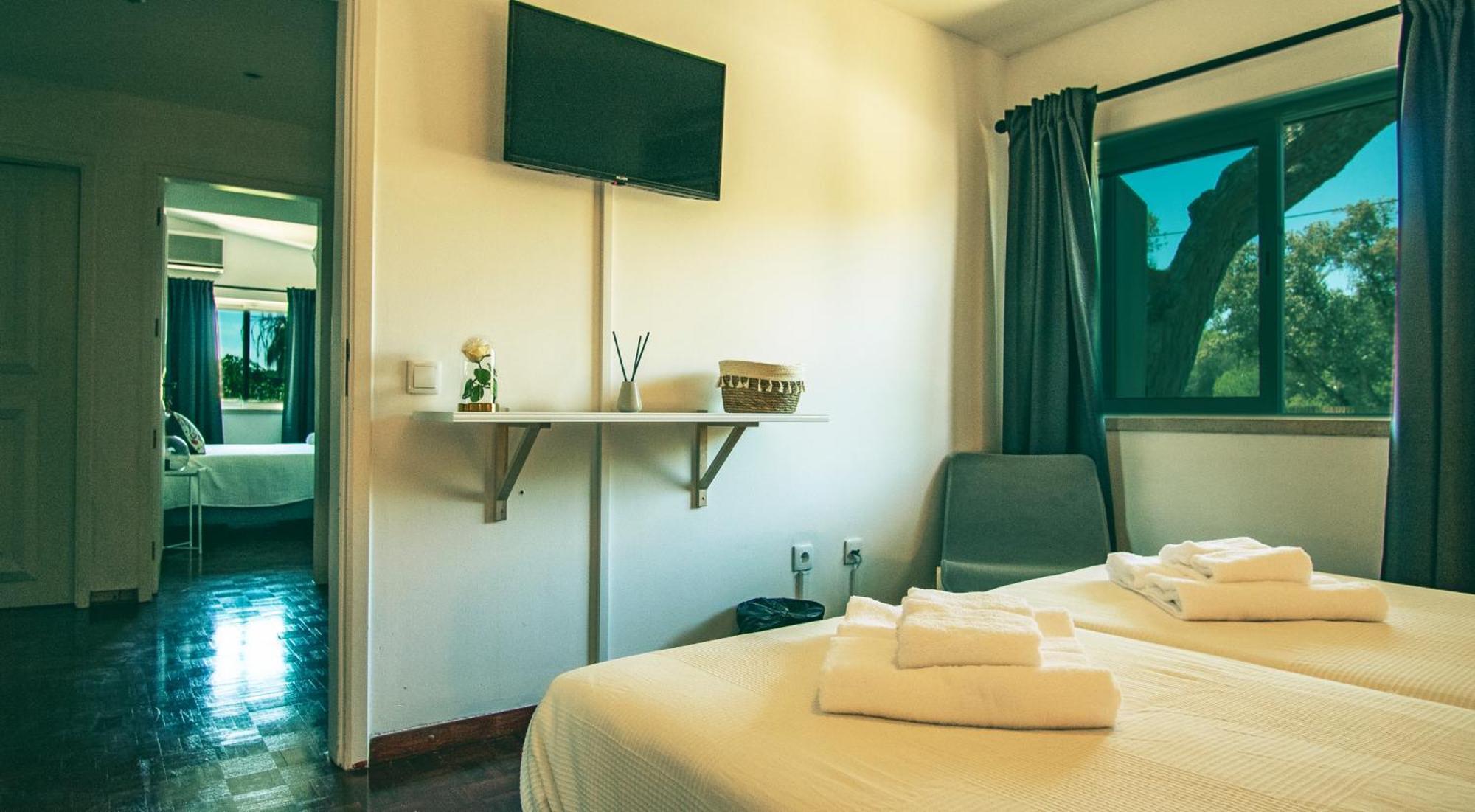 Pine House - Faro Airport, Beach And City Center Екстериор снимка